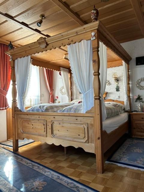 Отель Haus Wessel